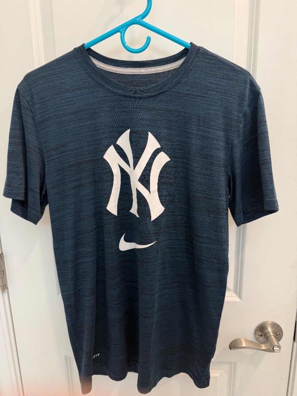 Mens Nike Yankees T Shirt